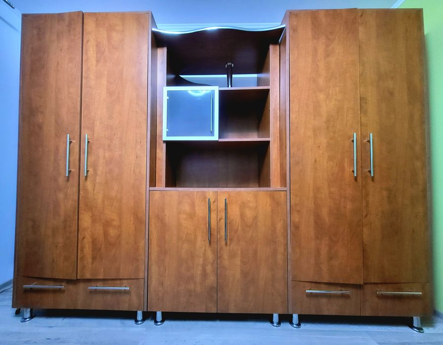 Mobila cameră cu comodă tv