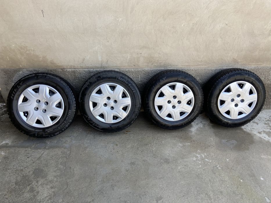 Болоны с дисками и колпаками