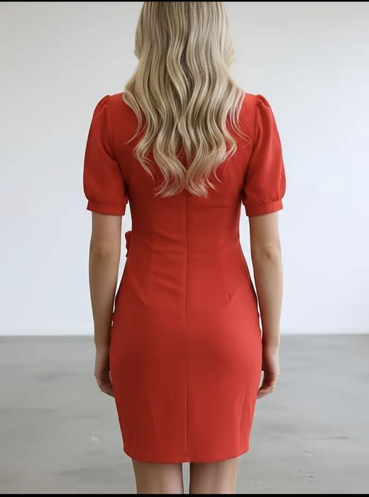 Червена секси рокля