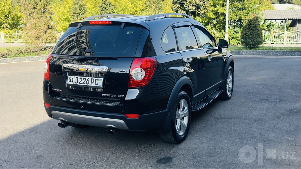 Chevrolet Captiva 2 2012 год , пробег 81000 км автомат люк 3.0 мотор