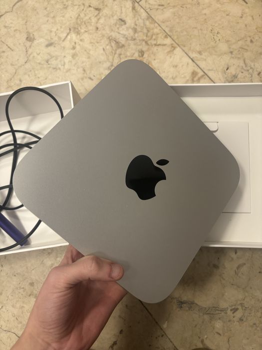 Mac Mini PC Apple Procesor M2, 512 Gb , 8Gb Ram In stare foarte buna
