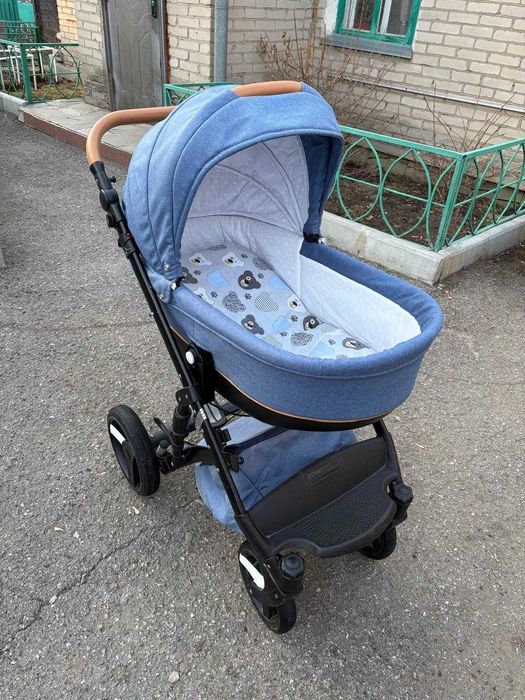 Продам коляску в отличном состоянии