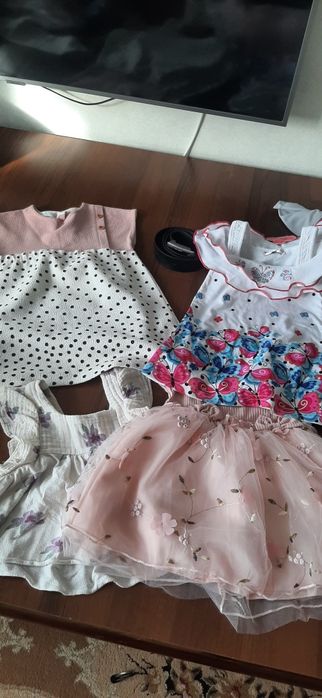 Продам целый пакет вещей для девочек