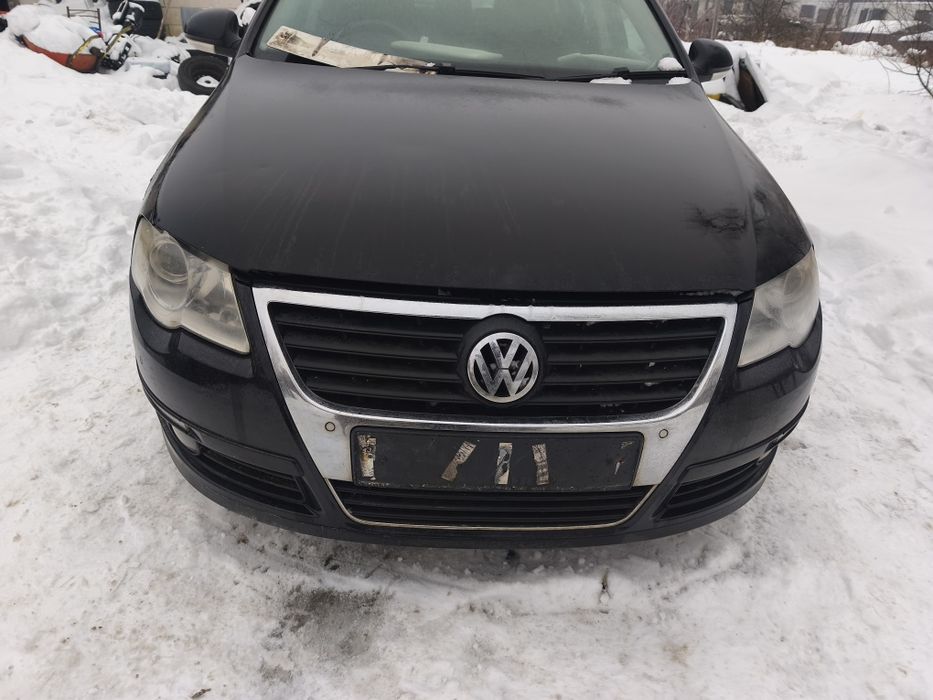 Dezmembrez Volkswagen Passat B6 2.0 tdi BMR 170 cp manual LC9X negru