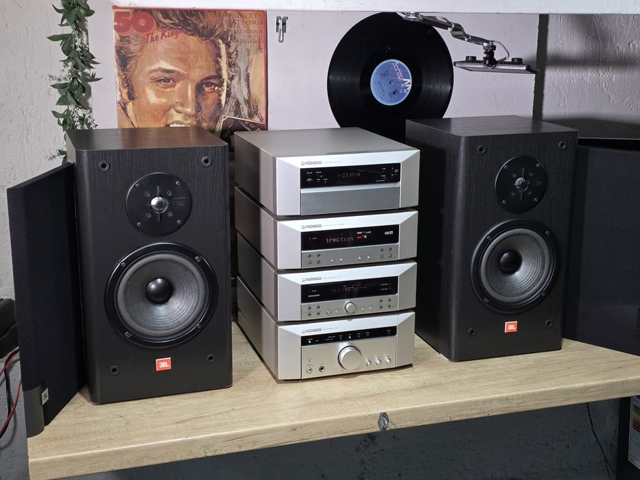 Linie audio PIONEER C5, boxe JBL LX-300 MK2, hifi stereo