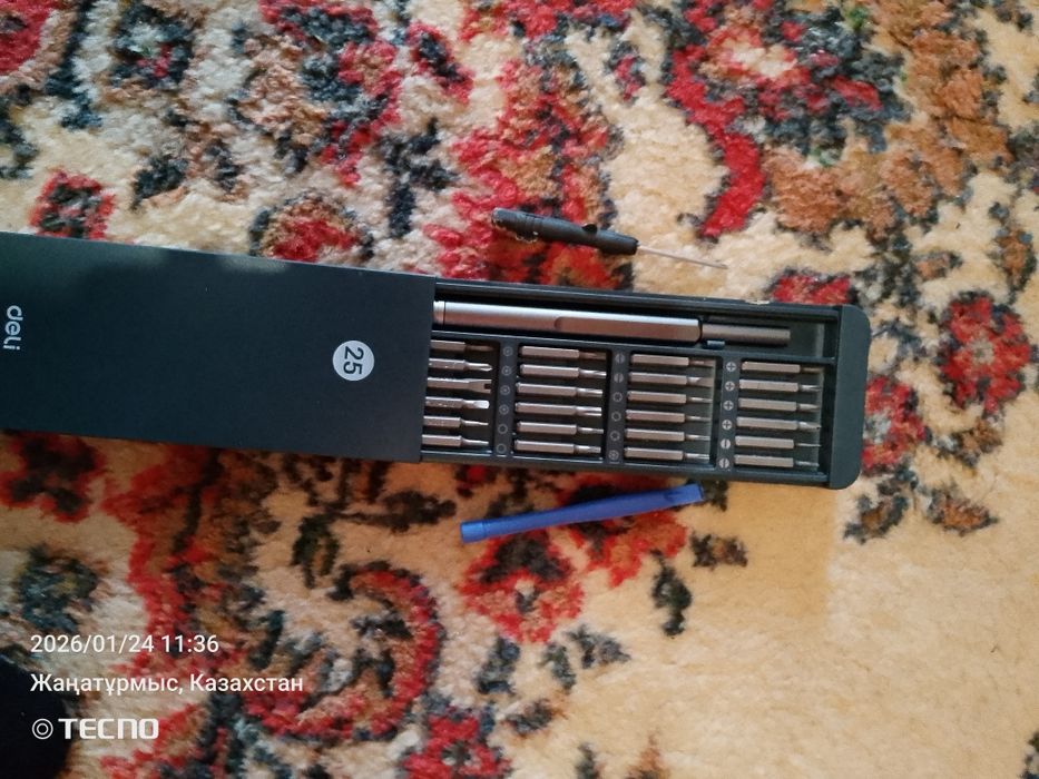 Набор инструментов для телефона