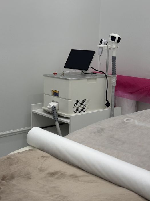 Продам диодный аппарат для лазерной эпиляции + аппарат прессотерапи