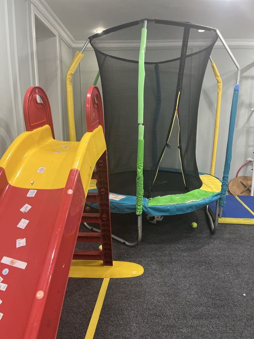Батут и горка, можно отдельно