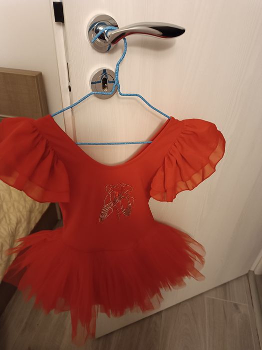 Vând rochiță balet