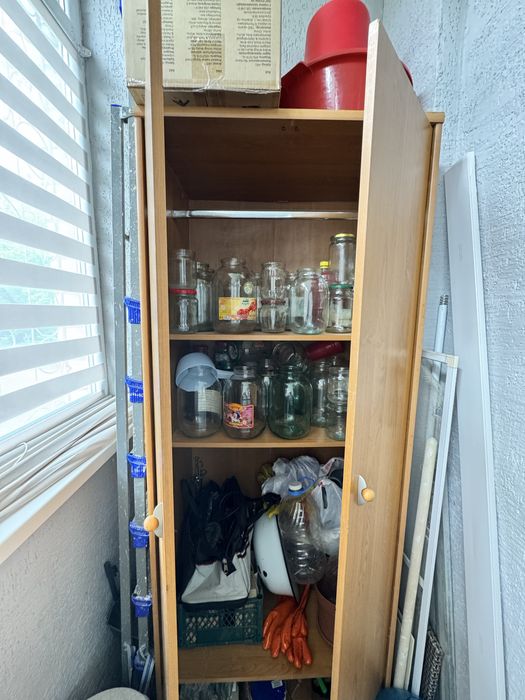 Продам шкаф для спальни.