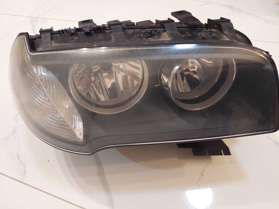 BMW X3 E83 фарове (ляв и десен)