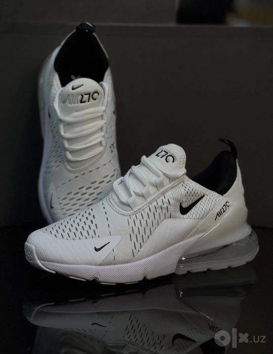 Кроссовки Nike Air 270.  Krossovka Nike Air 270
