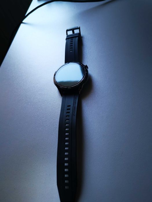 Huawei Watch GT 4 – ca nou, cutie + accesorii, preț redus