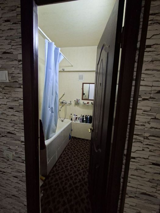 Себзорда 2 хонали 65кв² уй арзон нархда срочно сотилади