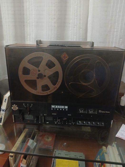 Стереомагнетофон,ролков