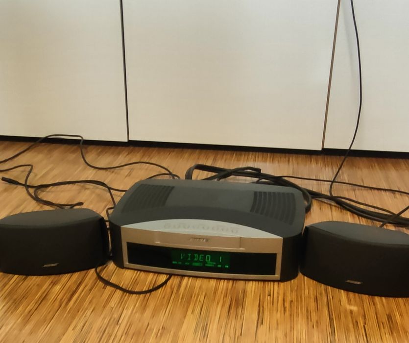 DVD Стерео уредба Bose AV 3-2-1 Media Centre Мултимедиен плеър