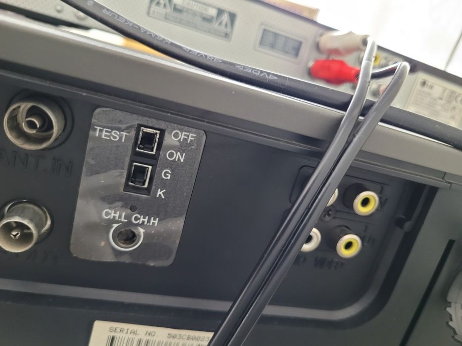 Видеомагнитофон Daewoo DVR-8286W titanium