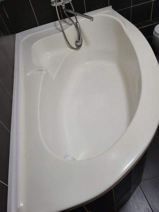 Продам Ванну в хорошем состоянии