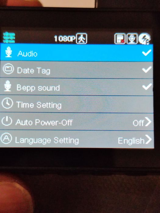 Camera auto de bord tripla, noua