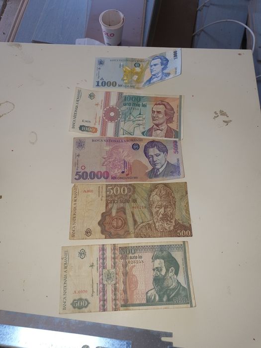 Lănțișoare de argint monede și mărgele