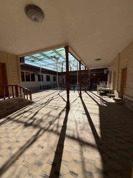 Ховли уй сотилади