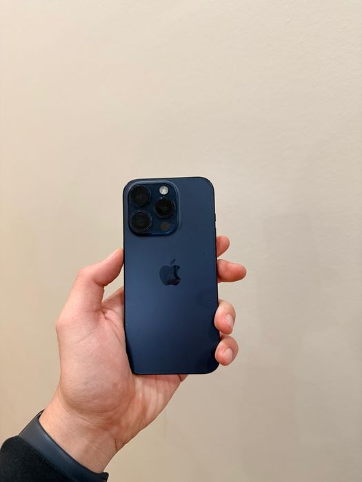 Продам Iphone 15 pro, 128 GB
