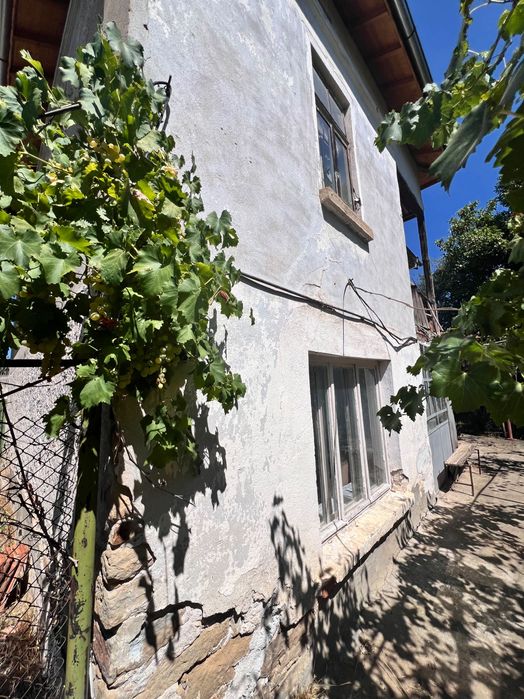 Продава се Къща в с. Петревене, Област Ловеч - 75 кв.м за 408 €/кв.м - Снимка #3