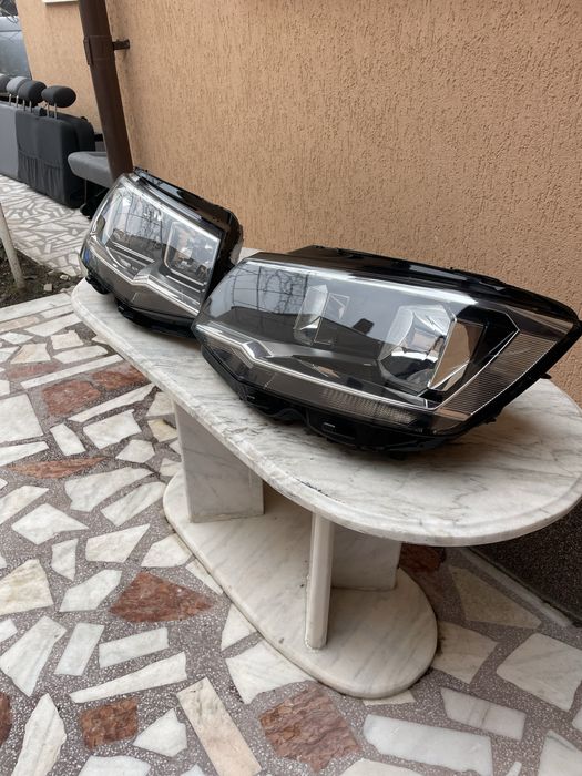 Faruri Stinga Dreapta VW Transporter t6 fara defecte sau rupturi