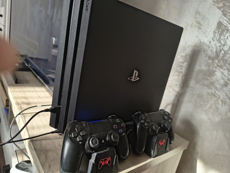 Play Station 4 Pro