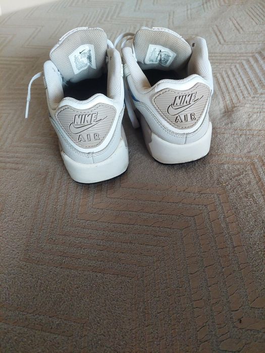 Маратонки найк номер37.5