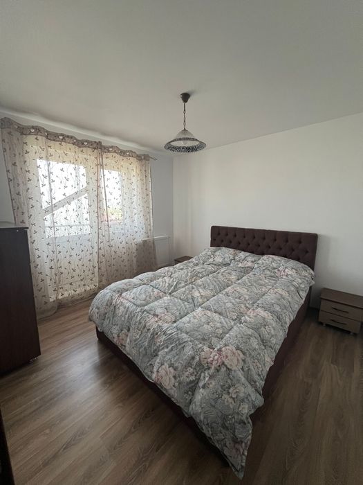 Apartament 3 camere decomandat Turceni