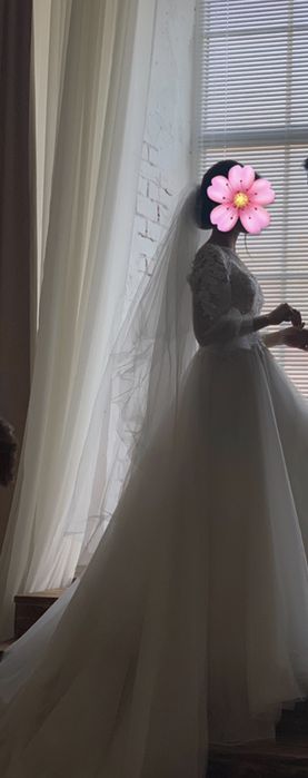 Свадебное платье