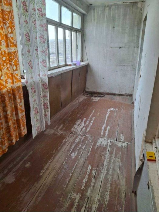 Срочно 4 хоналик квартира сотувда шахар марказида