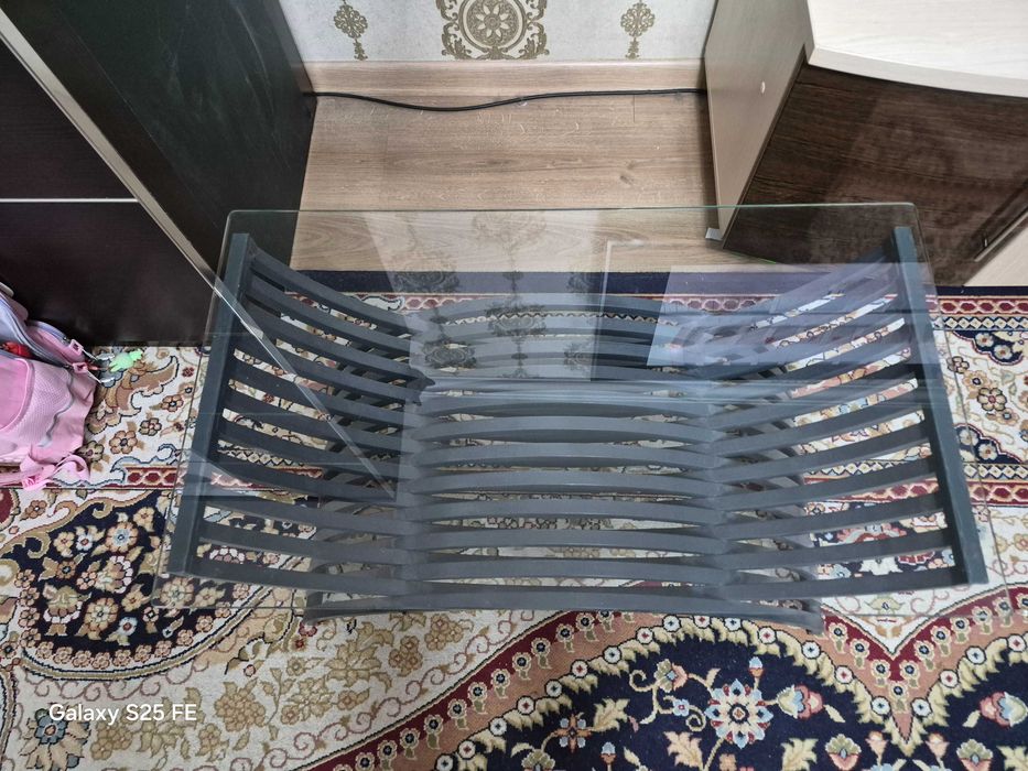 Продается журнальный столик 46х77,5х44