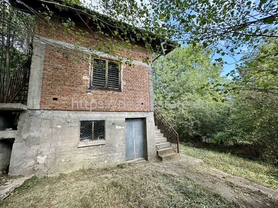 Продава се Къща в Разлог - 60 кв.м за 510 €/кв.м - Снимка #3