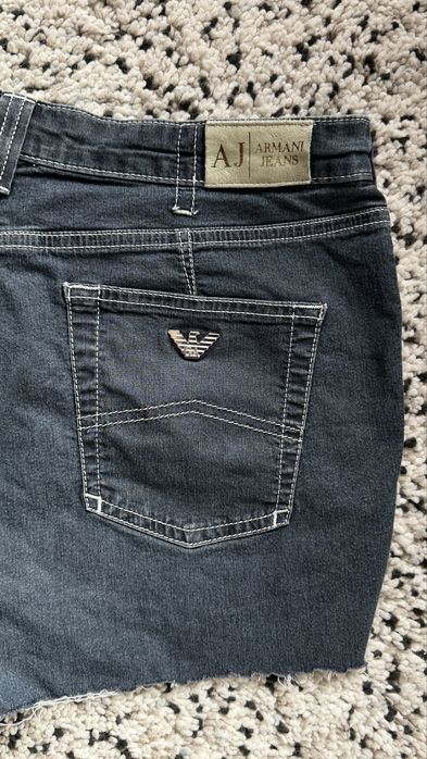 Дамски къси дънки Armani Jeans размер L