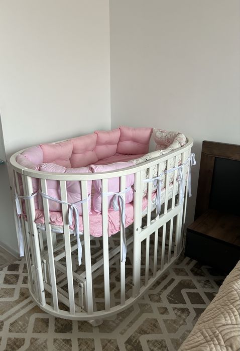 Продам манеж 9в1 торг есть в отличном состоянии