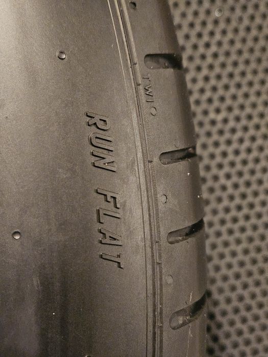2 шины Pirelli P ZERO 285/45/r21 лето