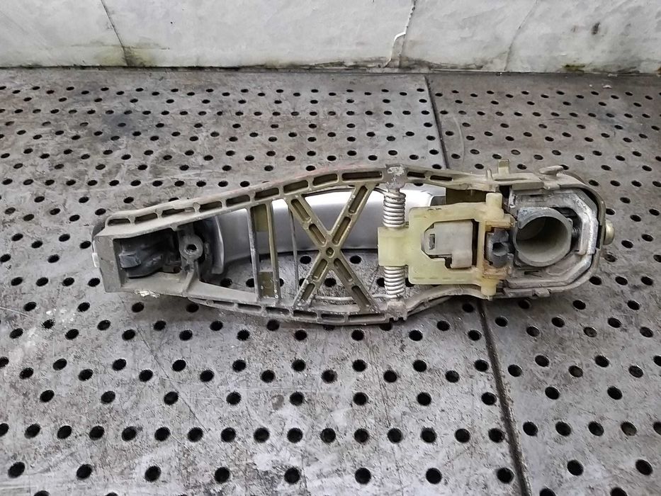 Maner usa dreapta spate vw touran 1t