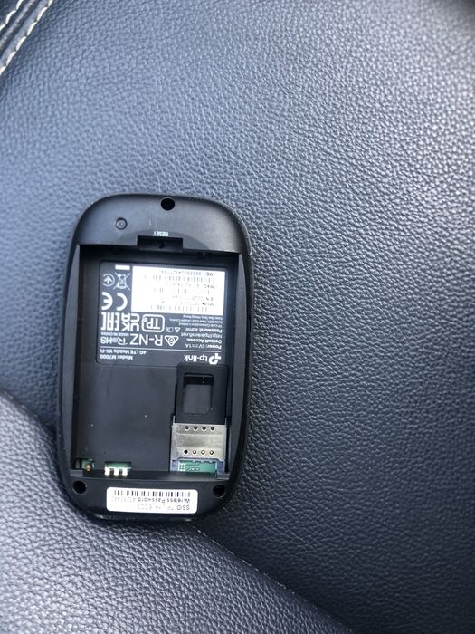 Wifi roter qarmaniy halati 10 kun ishlatilgan.  Liboy smqartada ishlid