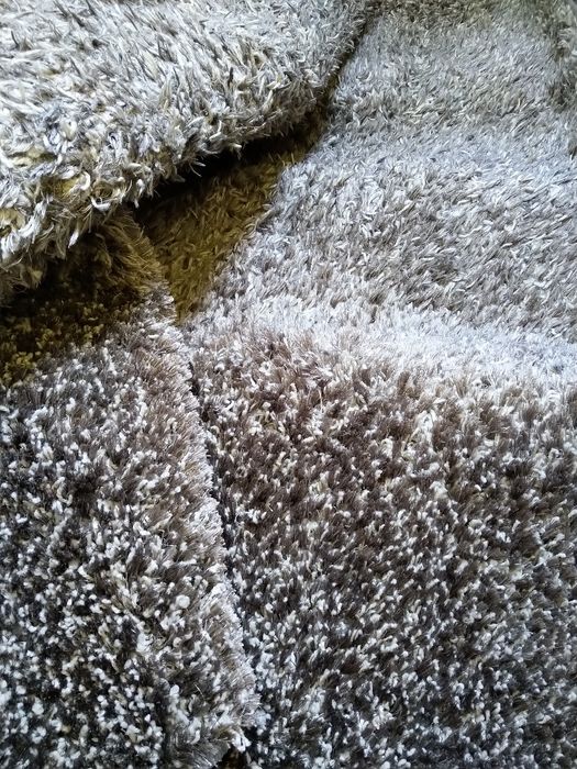 Килим 2 на 2 метра, сив запазен изпран чист