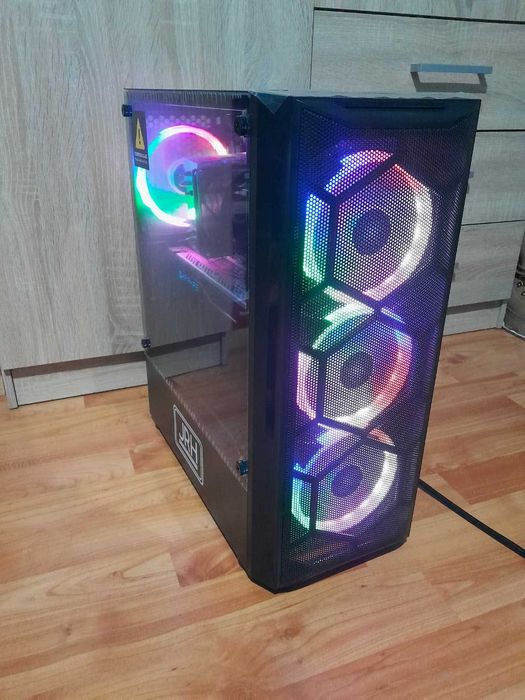 Unitate PC- I7 4790, 16GB RAM, Radeon RX 480 8GB DDR5 256 BITI