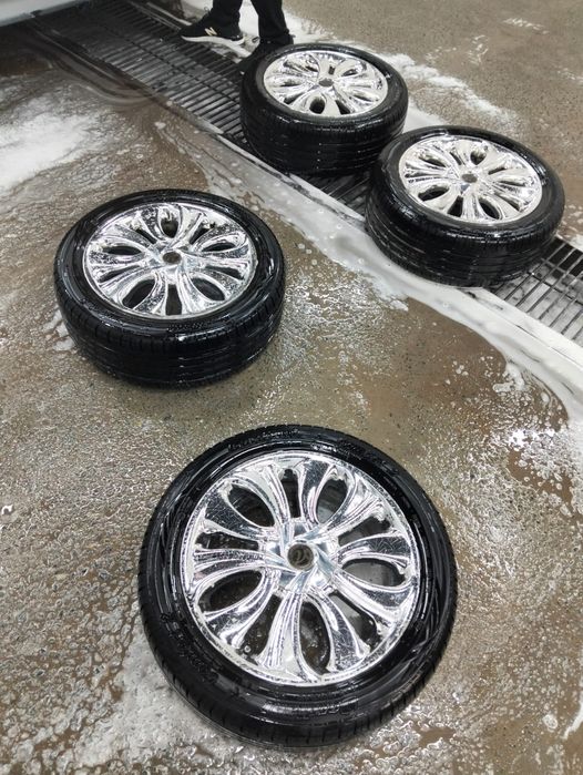 Литые диски с резиной