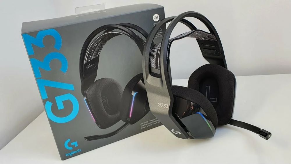 Наушники Logitech G733 черный