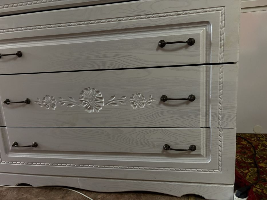 Спальный гарнитур