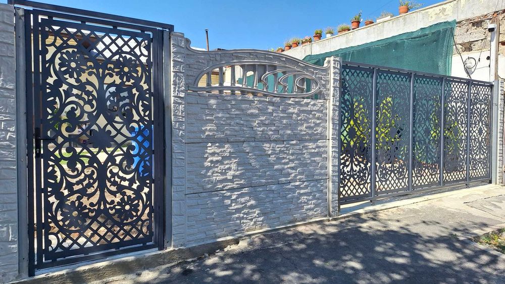 Garduri Porti si balustrade din fier,BETON si aluminiu ,tabla TRAFORATA ,sipca Jaluzea , Mobila , scandura WPC