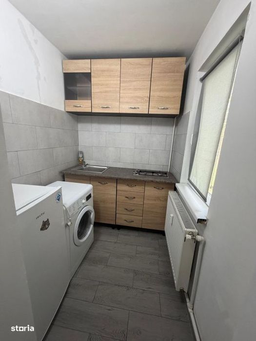 Garsoniera de vanzare, la parter , zona Craiovita - Big