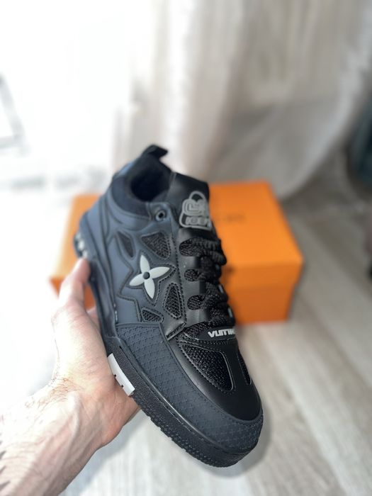 LV Skate *Orice Marime*