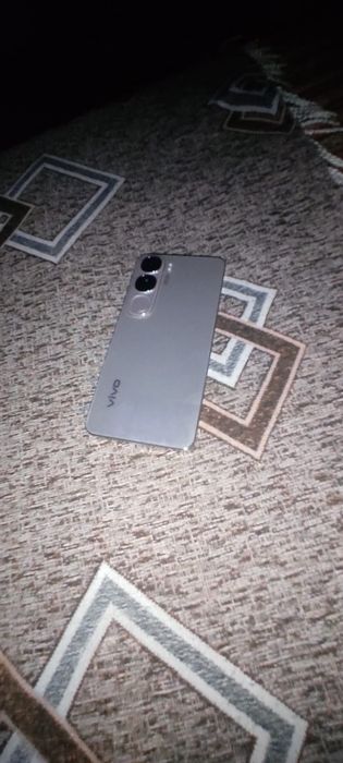 V40 lite обмен на айфон