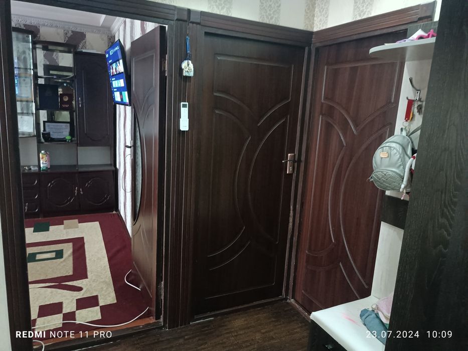 Ijara 3 xona Chirchiq 3 mik 41/23 uzoq muddatga xamma sharoit bor 350$